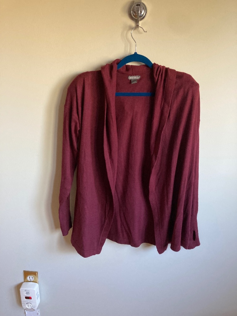 Eddie Bauer Burgundy Hooded Cardigan M Thumbholes